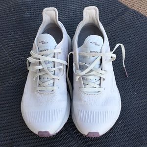 Women’s Brooks Shoes